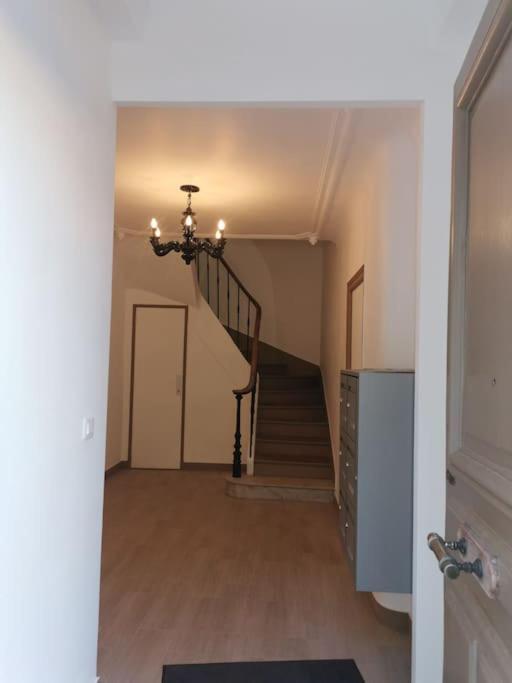 Appartement Tout Confort A 2 Pas Du Centre Ville Aubagne Bagian luar foto