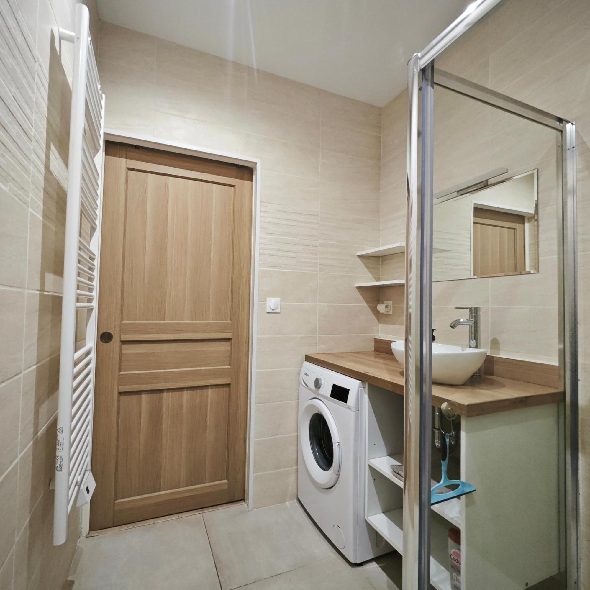 Appartement Tout Confort A 2 Pas Du Centre Ville Aubagne Bagian luar foto