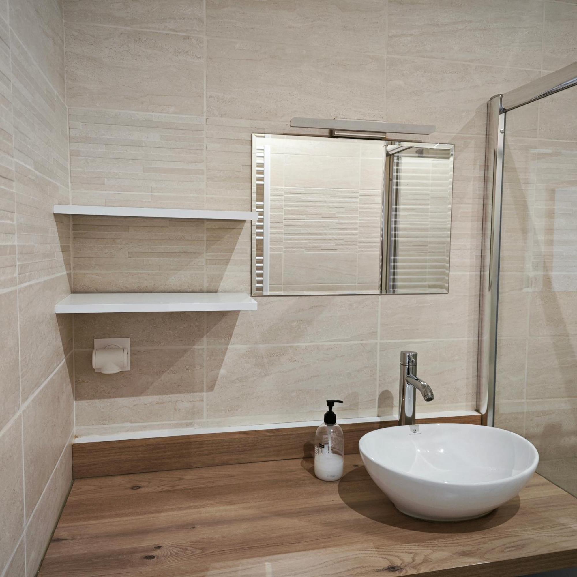 Appartement Tout Confort A 2 Pas Du Centre Ville Aubagne Bagian luar foto